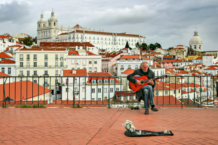 26 Things to Do in Lisbon for Solo Travelers