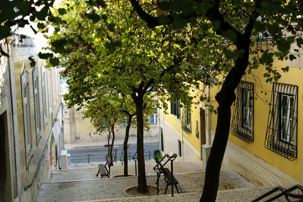 Lisbon-stairs