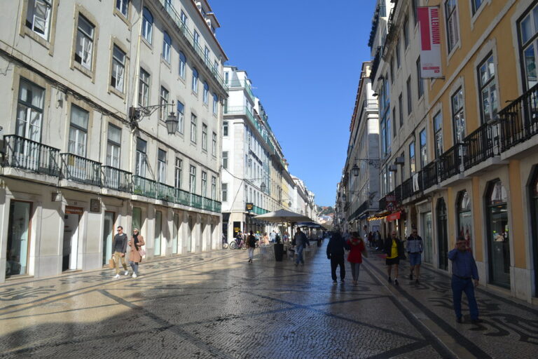 Lisbon in March: 10 Things to Do (Full Guide)