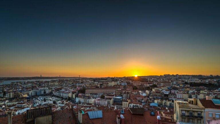 10 Best Hotels in Lisbon for Solo Travelers to Stay
