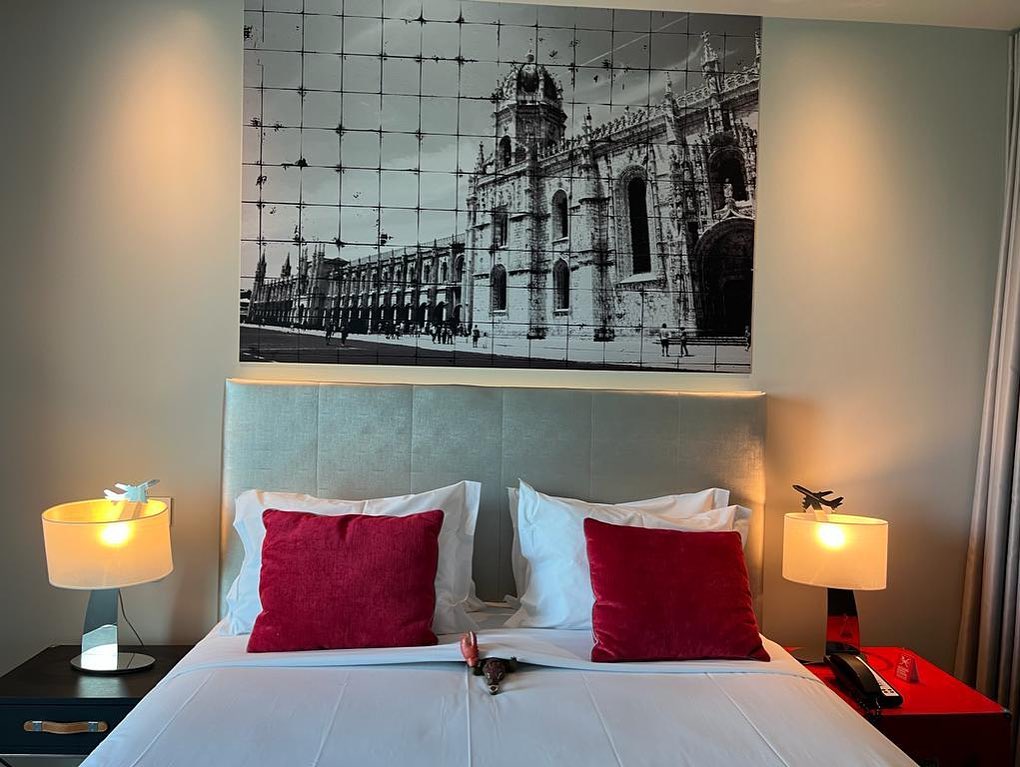 15 Best Lisbon Spa Hotels for Relaxation (Travel Guide) 4 Meliá Lisboa Aeroporto