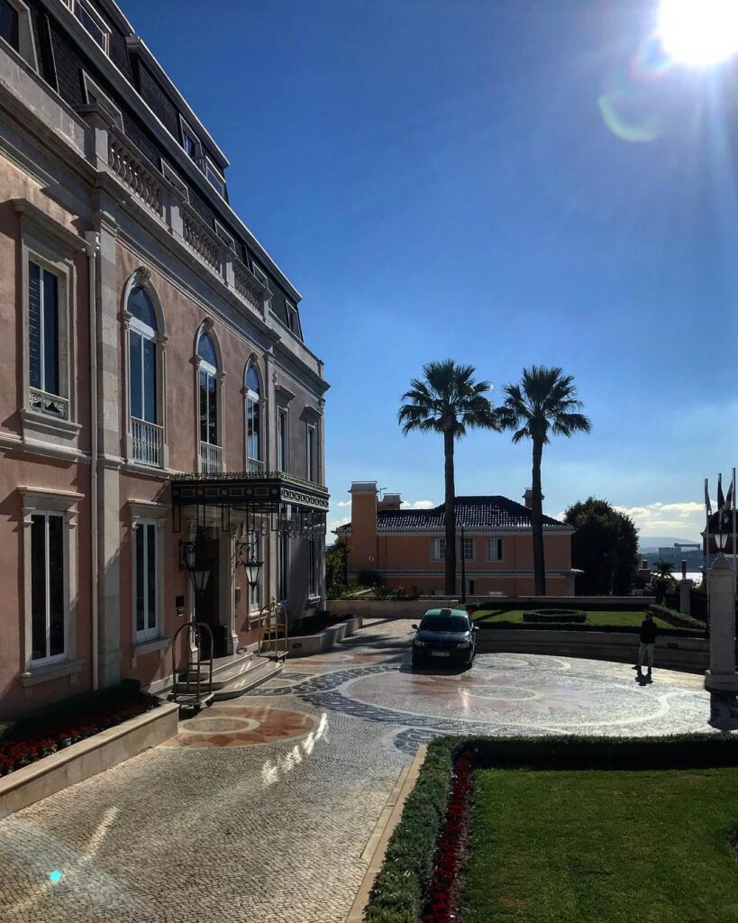15 Best Lisbon Spa Hotels for Relaxation (Travel Guide) 12 Olissippo Lapa Palace