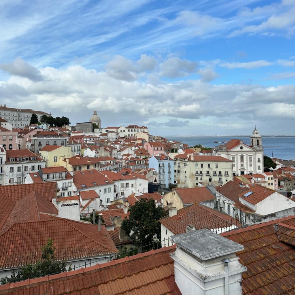 3 Days in Lisbon: Perfect Itinerary by a Local 3 Walking Tour in Alfama