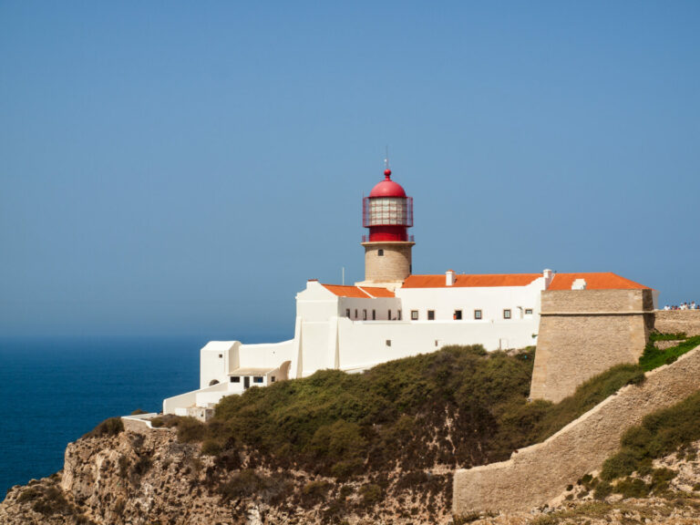 Travel from Lisbon to Algarve: Travel Routes & Tips