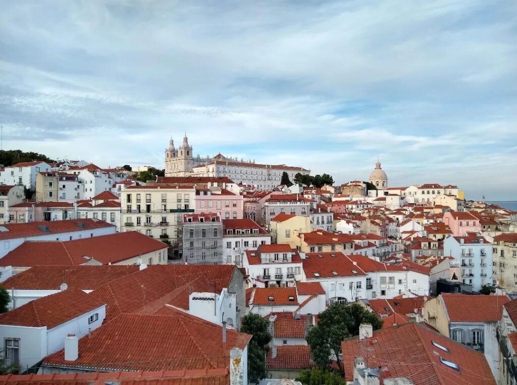 Free Walking Tour of Alfama, Lisbon (Self-Guided) 3 Miradouro das Portas do Sol