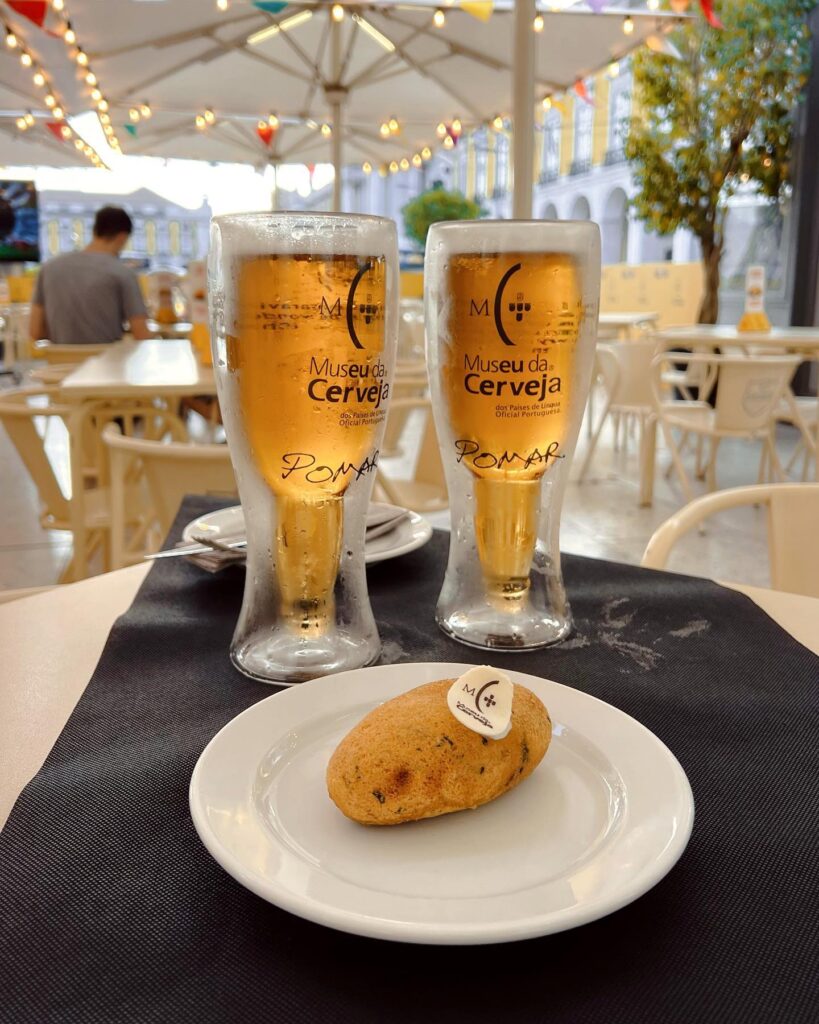Praça do Comércio (Terreiro do Paço) in Lisbon 8 lisbon beer museum