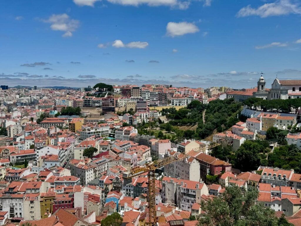3 Days in Lisbon: Perfect Itinerary by a Local 11 castelo sao jorge viewpoint