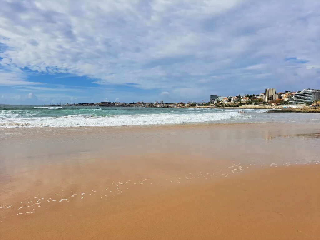 12 Best Beaches in Lisbon (Tourism Guide) 9 Beautiful Lisbon beach with golden sands and clear waters, perfect for relaxing and enjoying the sun. Discover top beaches in Lisbon for a memorable seaside experience.