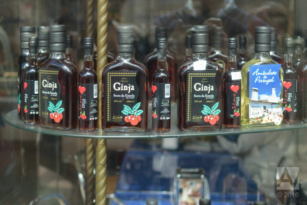 ginja-cherry-liqueur