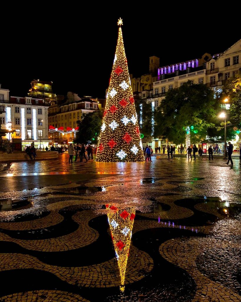 lisbon christmas rossio square