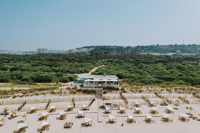 Costa da Caparica (Full Guide of the Area) 9 Classico Beach Bar