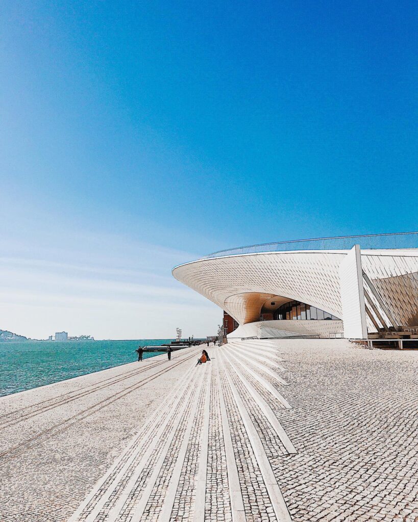 Belém in Lisbon: So Many Attractions 18 maat from distance