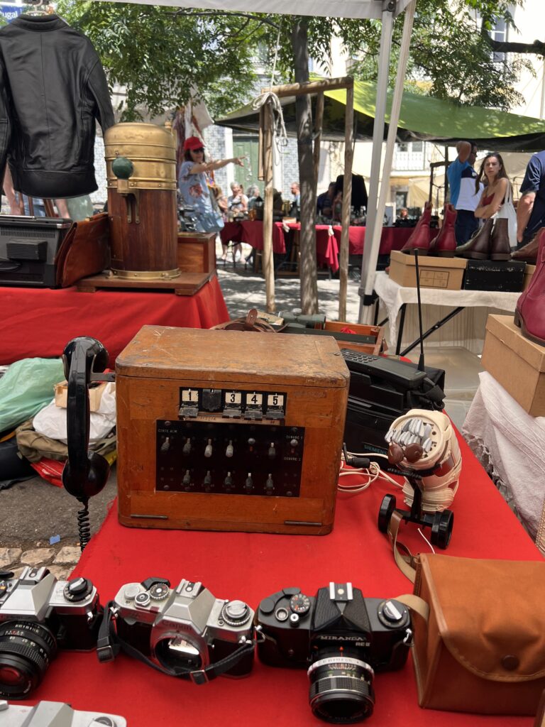 Antiques Lisbon Market