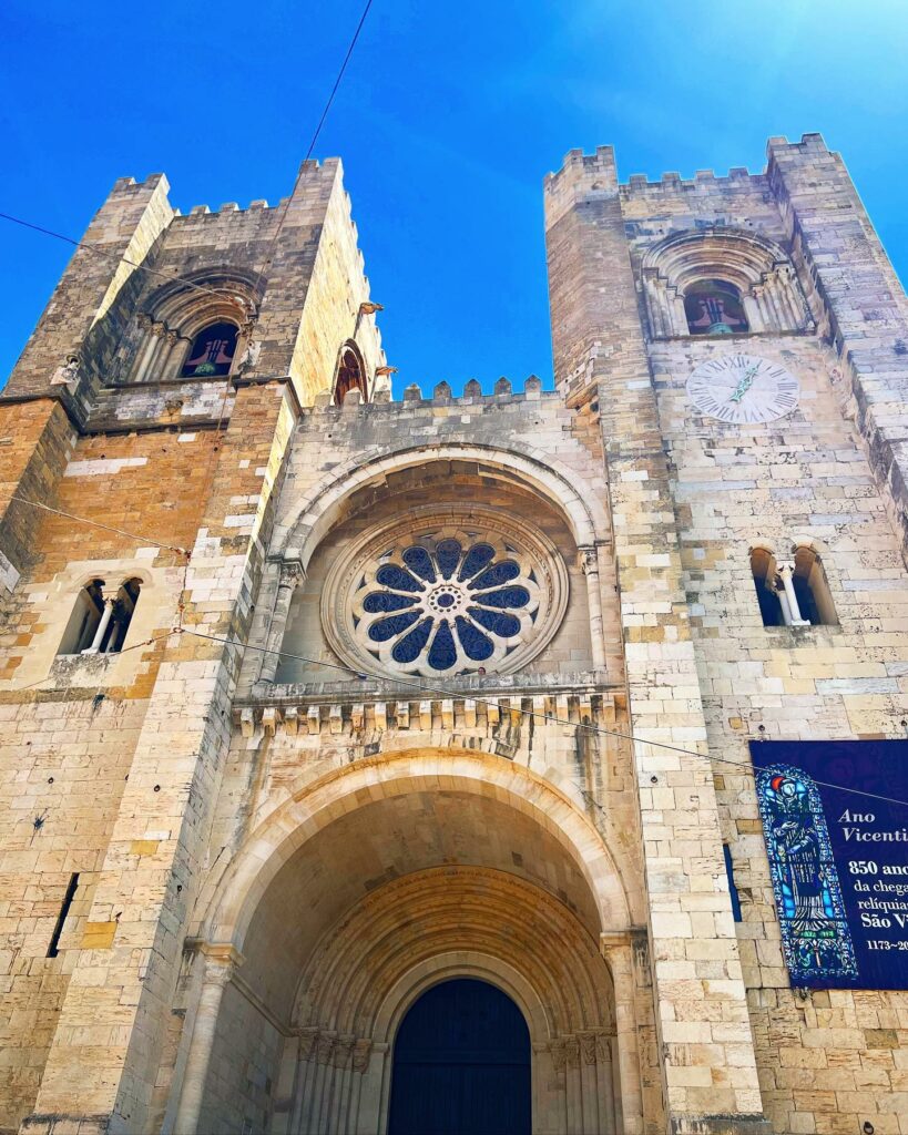 Lisbon Cathedral - Sé de Lisboa - Travel Guide in 2025