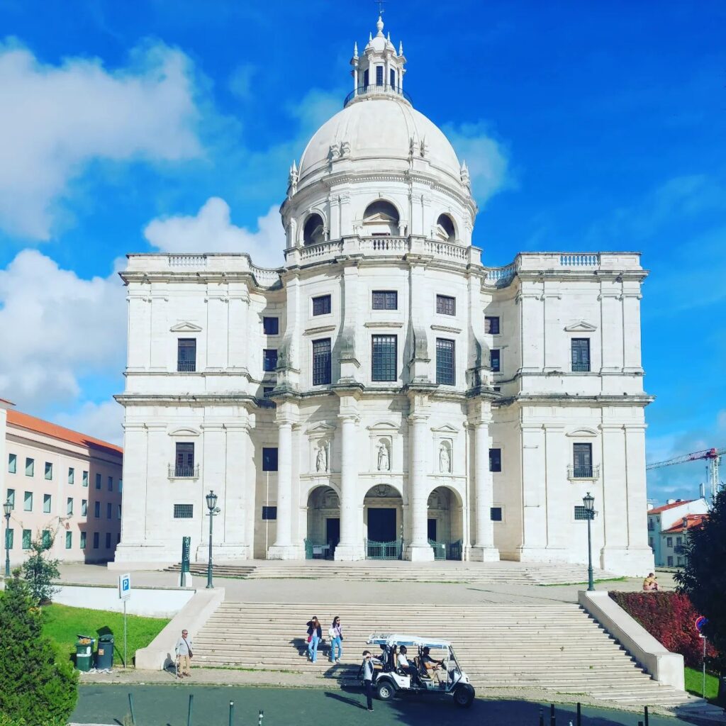 Miradouro da Senhora do Monte Viewpoint 5 national pantheon in lisbon