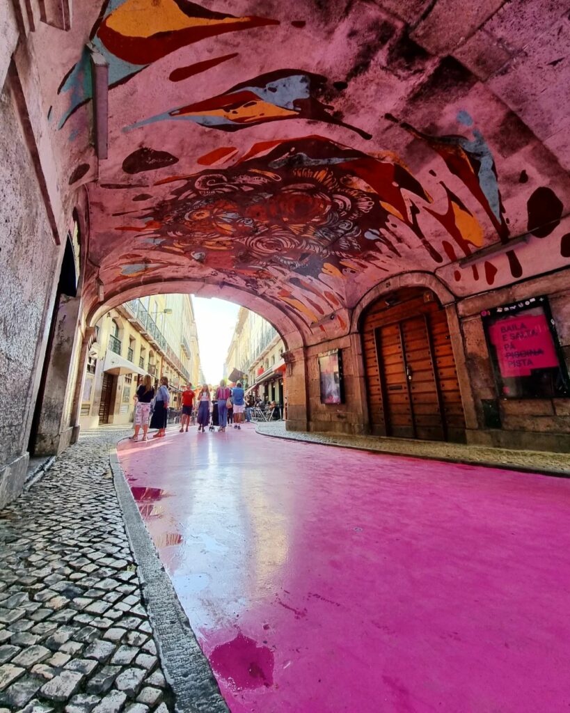 pink street lisbon