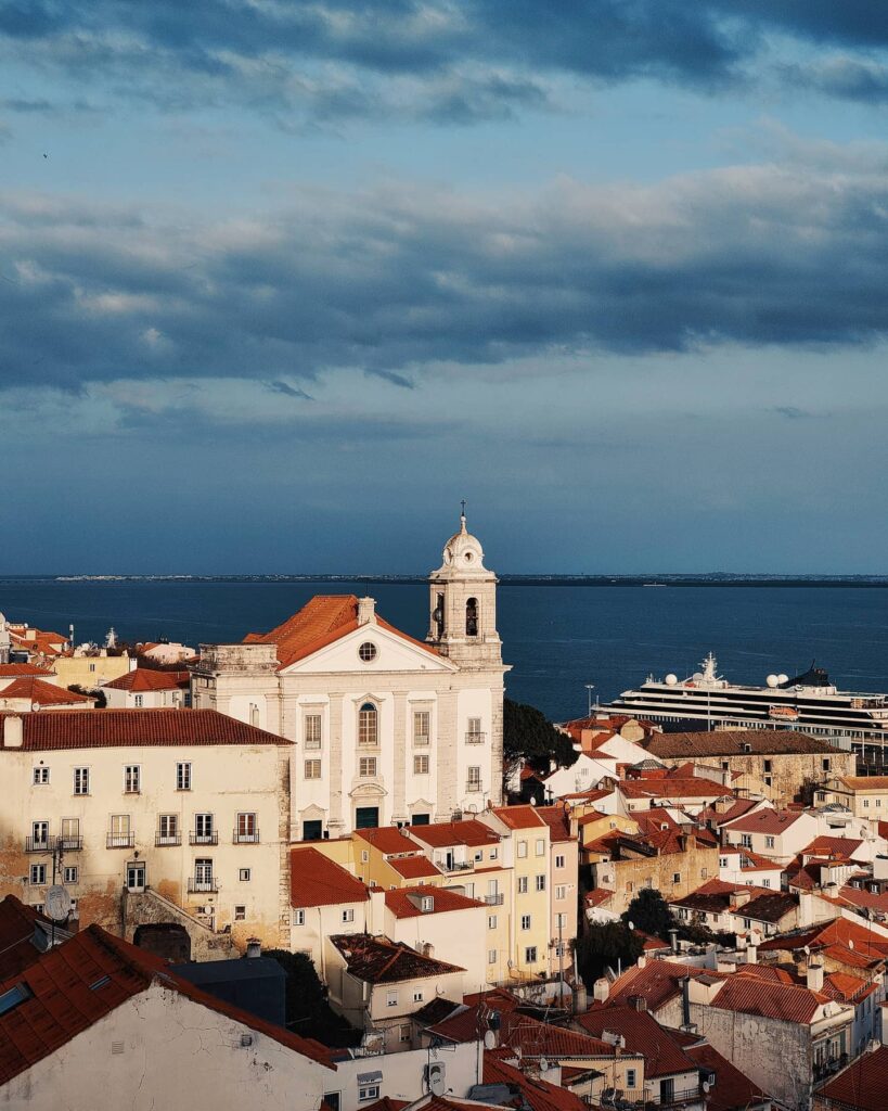 Miradouro das Portas do Sol Viewpoint in Lisbon 3 Miradouro das Portas do Sol city view